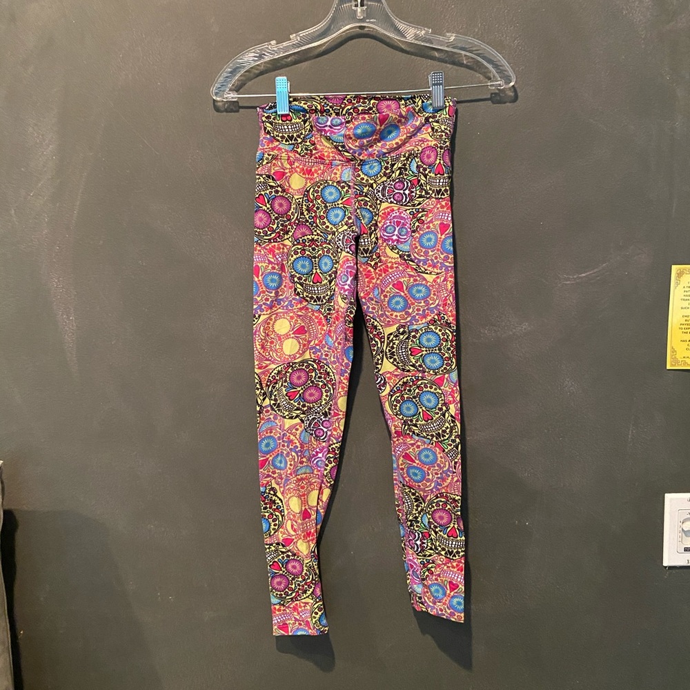 Dona Jo Skull Candy Leggings